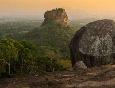 THINGS-YOU-MUST-DO-IN-SRI-LANKA